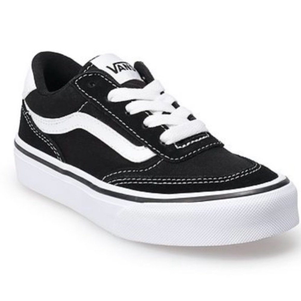 Vans Brooklyn LS Youth Size 4 Black White Sneakers NEW in Box